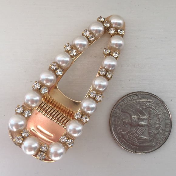 🔴5/$15⚠️𝗖𝗟𝗘𝗔𝗥𝗔𝗡𝗖𝗘⚠️ Pearl Hair Clip NEW - Picture 4 of 8